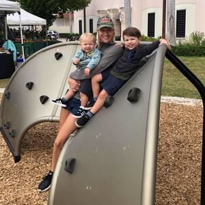 Meet your Posher, Laura